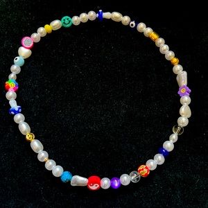 Smiley face Y2k beaded pearl necklace. 18”